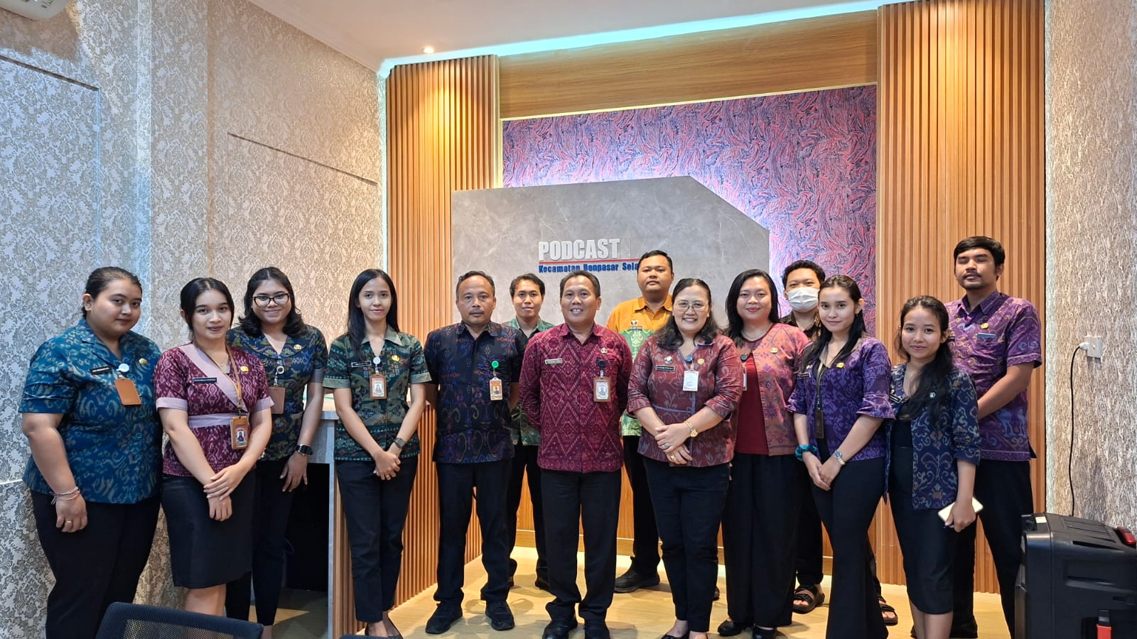 Studi Tiru dari Dinas Pemberdayaan Masyarakat dan Desa Kota Denpasar Terkait Implementasi Reformasi Birokrasi dan Pembangunan Zona Integritas Menuju WBK di Kecamatan Denpasar Selatan
