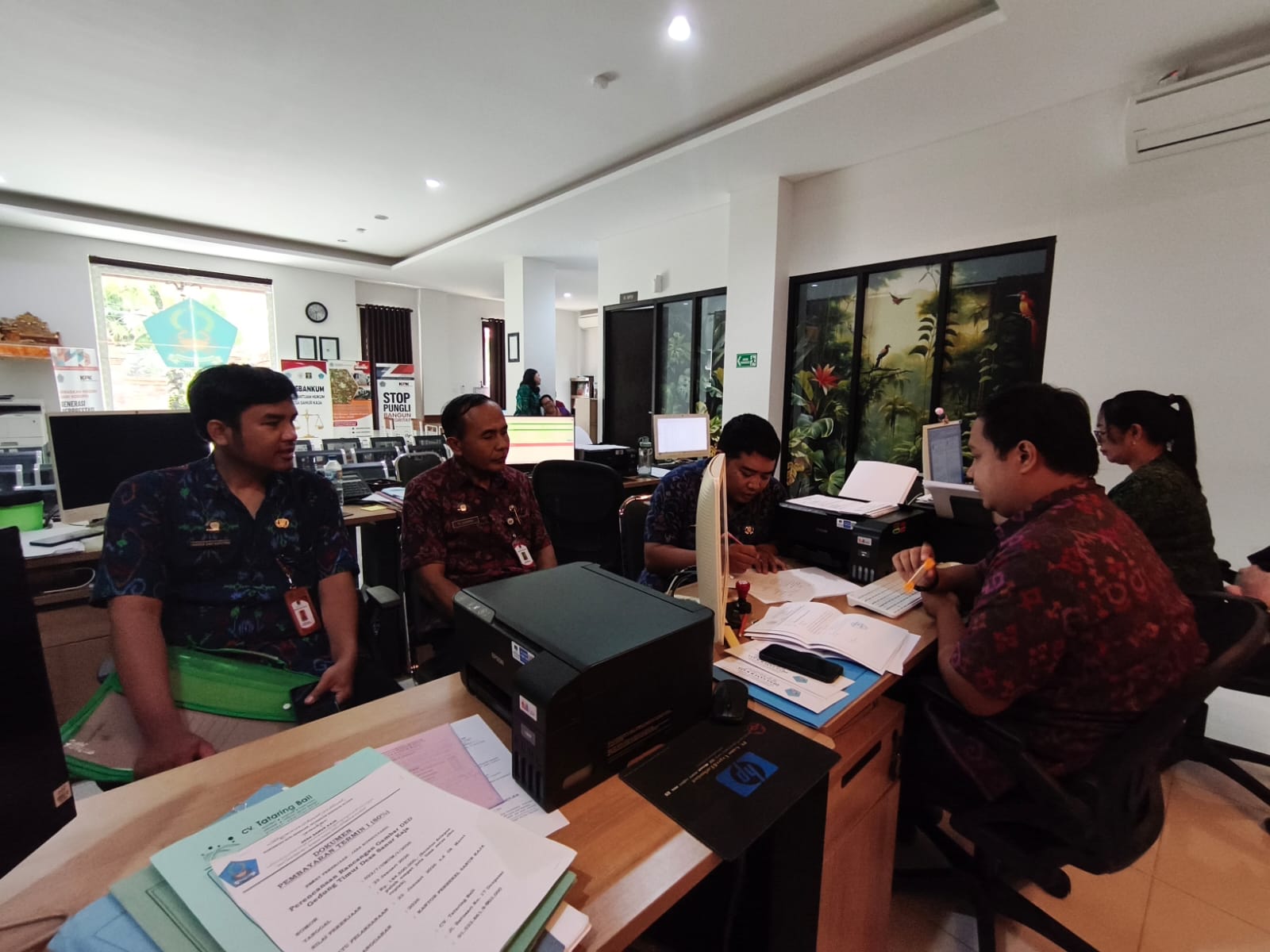 Monitoring dan Evaluasi (Monev) APBDes dan Aset Desa Triwulan I di Desa Sanur Kauh dan Desa Sanur Kaja